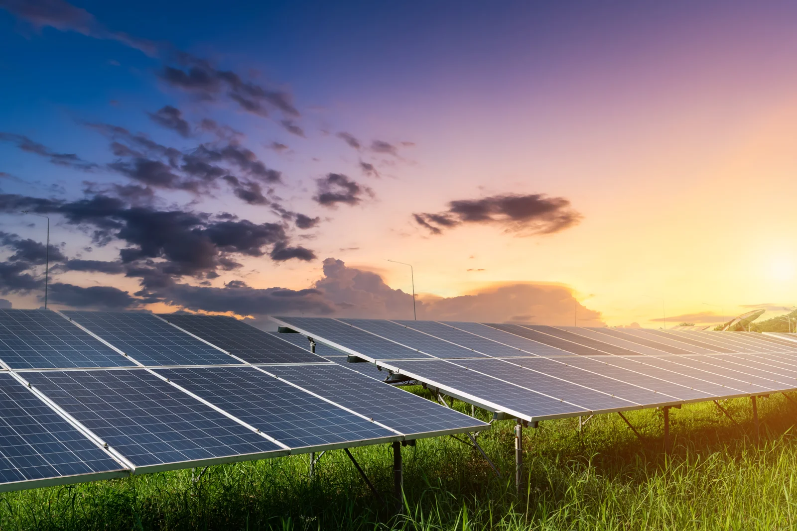 Cum devii prosumator în 2026: ATR, contract cu furnizorul și compensarea energiei